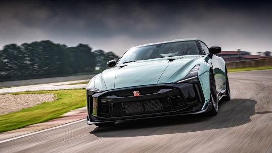 The premiere of the serial coupe Nissan GT-R 50 took place in Italy