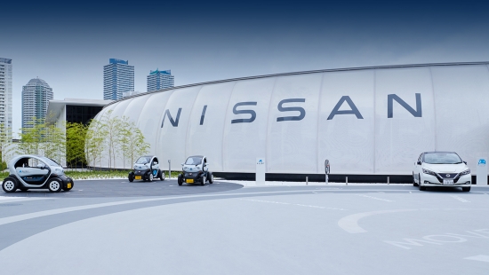 Компания Nissan теперь принимает оплату стоянки электроэнергией